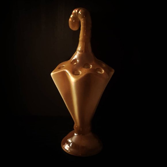 Vintage Ceramic Umbrella Vase or Pencil Holder (1982) - Picture 7 of 10